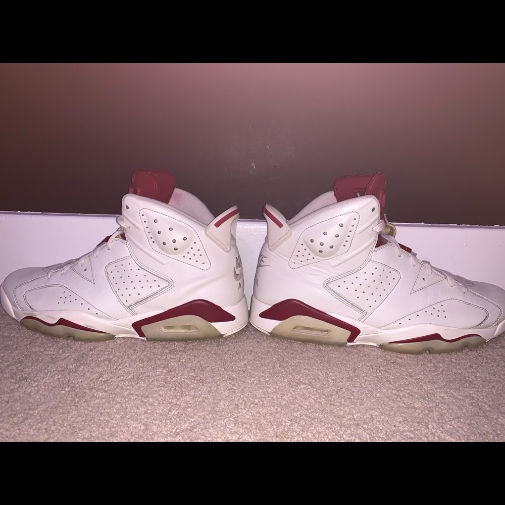Jordan Maroon 6s